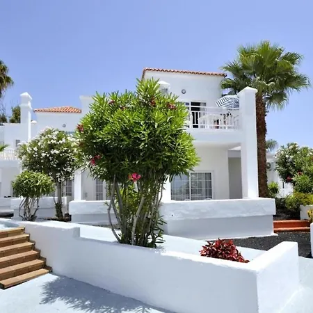 Apartment With Wifi, Pool At 400mt Fanabe Beach *