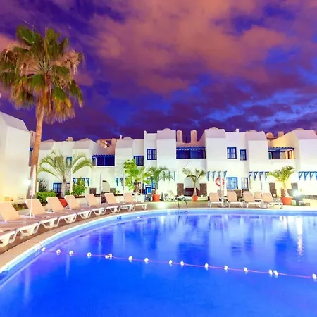 Apartment With Wifi, Pool At 400mt Fanabe Beach